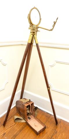 Antique Military Heliograph Tripod Instrument (1 of 6)