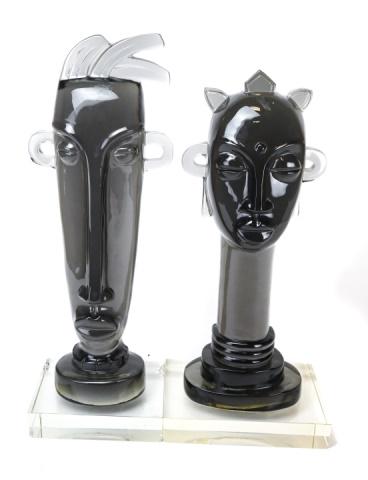 Pair Grey Lucite Modernist Mounted Busts (1 of 9)