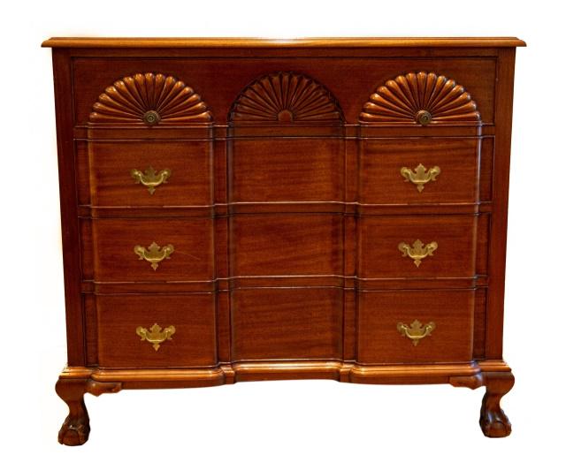 Vintage American Chippendale  Block Front Chest (1 of 6)