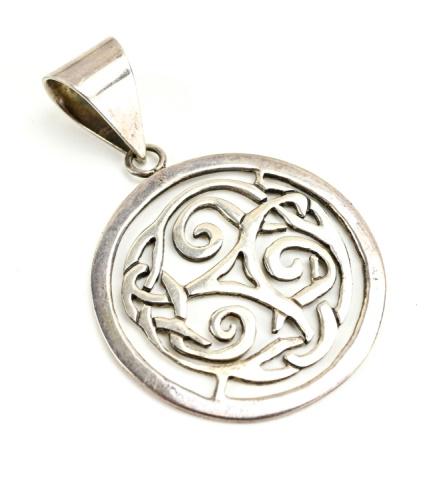 Large Sterling Silver Celtic Knot Motif Pendant (1 of 6)