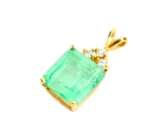 14kt Yellow Gold Emerald & Diamond Pendant w EGL (1 of 8)