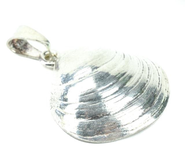 Sterling Silver Figural Sea Shell Necklace Pendant (1 of 6)
