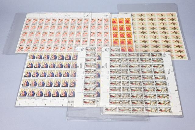 US Postage Stamp Sheets With Christmas Theme (1 of 14)