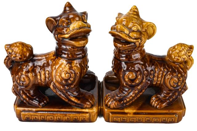 Pair Drip Glazed Foo Dog Statues (1 of 10)