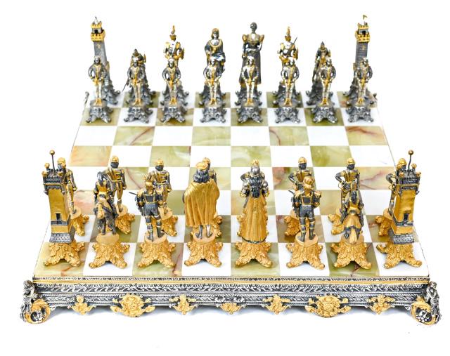 Romans vs Egyptians Chess Set with Glass Board - 3 3/4 Inch High