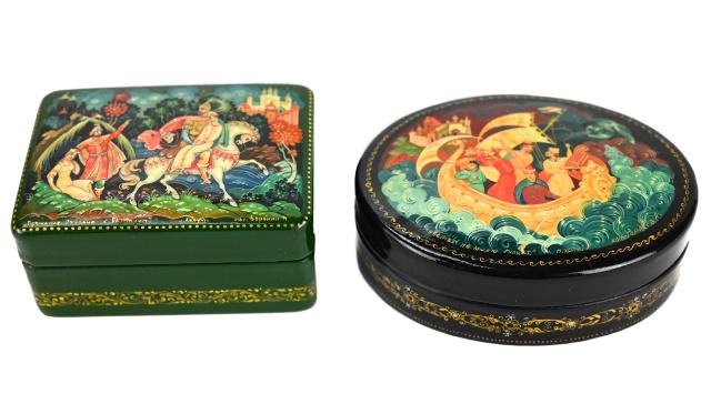 Pair Russian Lacquer Hand Painted Trinket Boxes (1 of 12)