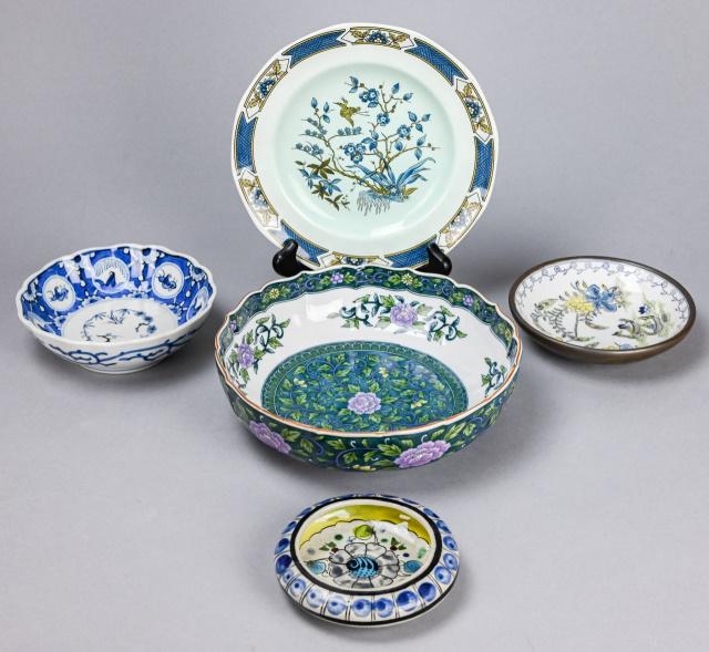 Collection Asian Style Porcelain Serving Pieces: Collection Asian Style Porcelain Hand Painted Serving Pieces. In a variety of styles and sizes.