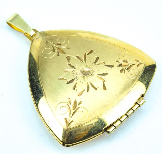 Vintage Gold Filled Scrollwork Locket (1 of 7)