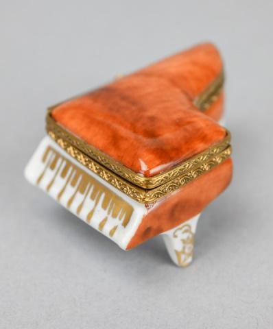 Limoges France Collectible Grand Piano Trinket Box (1 of 8)