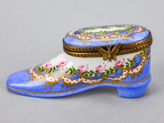 Antique Limoges Porcelain Hand Painted Boot (1 of 8)