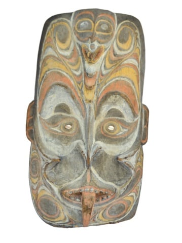 Papua New Guinea Sepik River Carved Gable Mask (1 of 7)