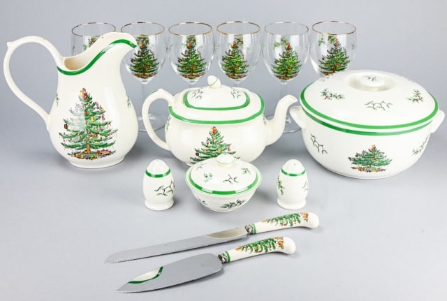 Spode England Porcelain Christmas Tree Service: Spode England Porcelain Christmas Tree Service Serving Pieces. Includes approximately 8 serving pieces and 6 wine glasses. Larger piece measures 7 inches x 11 inches in diameter.