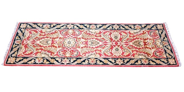 Safavieh Hand Knotted Black Rust Runner: Safavieh Hand Knotted Black and Rust Jaipur Style Runner. 25 inches x 76 inches