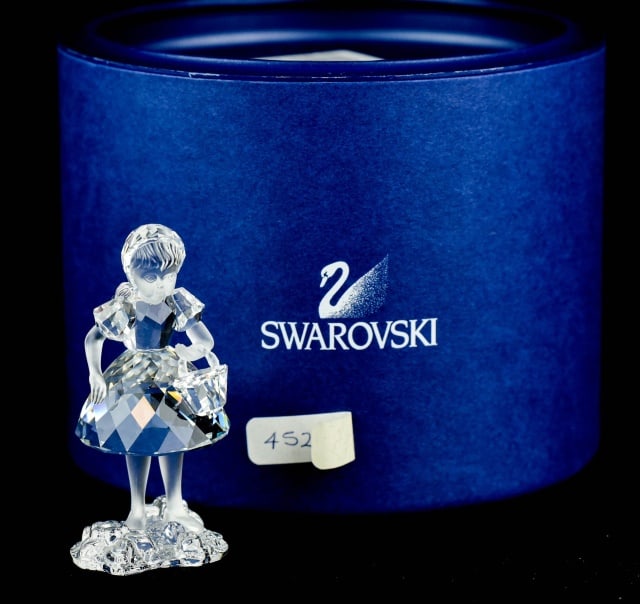 Swarovski Austria Crystal Girl with Basket in Box (1 of 4)