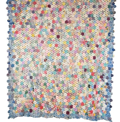 Vintage Hand Made Yo-Yo Quilt (1 of 13)