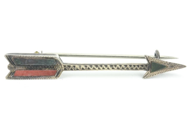 Antique 19th C Scottish Silver Agate Arrow Brooch (1 of 5)