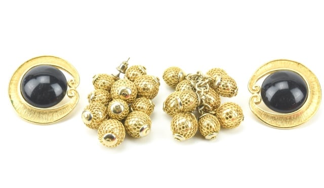 Vintage Costume Jewelry Gilt Earrings by Trifari: Vintage Costume Jewelry Gilt Earrings by Trifari. Clip on gilt metal and faux onyx cabochons are signed TRIFARI. Grape cluster design are un marked and measure approximately 2 inches in length.