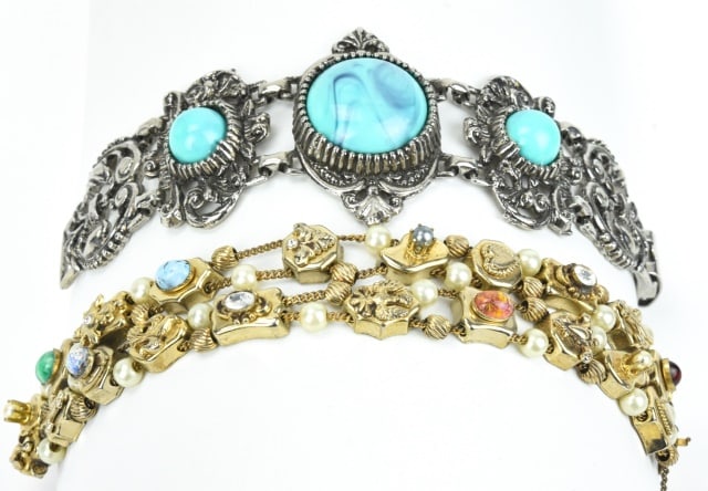 2 Vintage Costume Jewelry Bracelets (1 of 7)