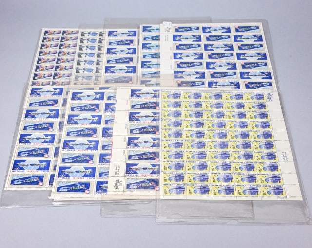 US Postage Stamp Sheets Aeronautics Theme 1970s (1 of 19)