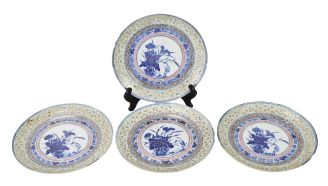 Chinese Porcelain Qing Dynasty Doucai Plates (1 of 4)