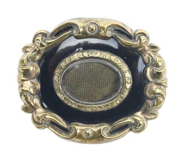Vintage Victorian Gold Filled Enamel Mourning Pin: Vintage Victorian Gold Filled Enamel Mourning Pin.Measures inches.
