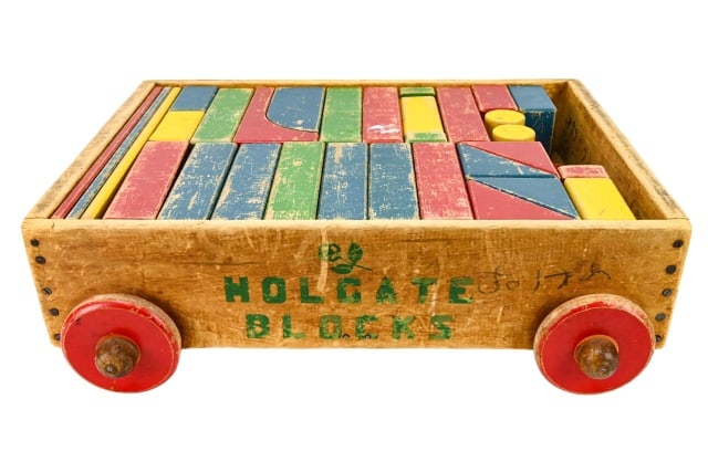 Vintage Holgate Wood Block Set in Wagon (1 of 8)