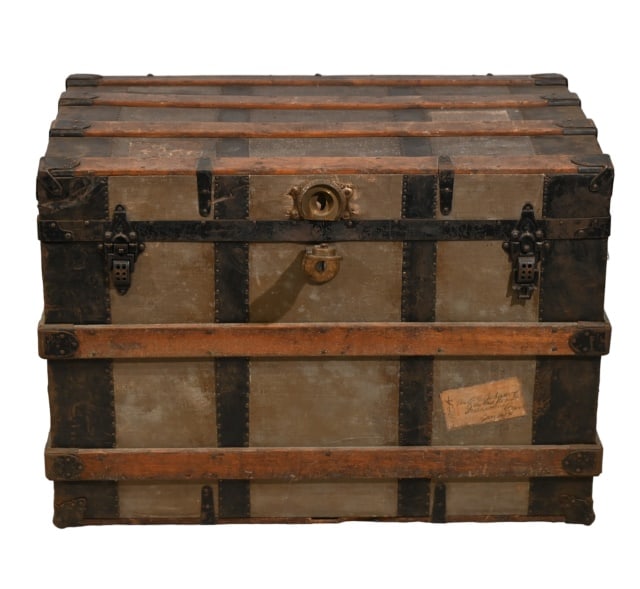 Antique 19th C. Wood Iron Strap Ship Steamer Trunk (1 of 13)
