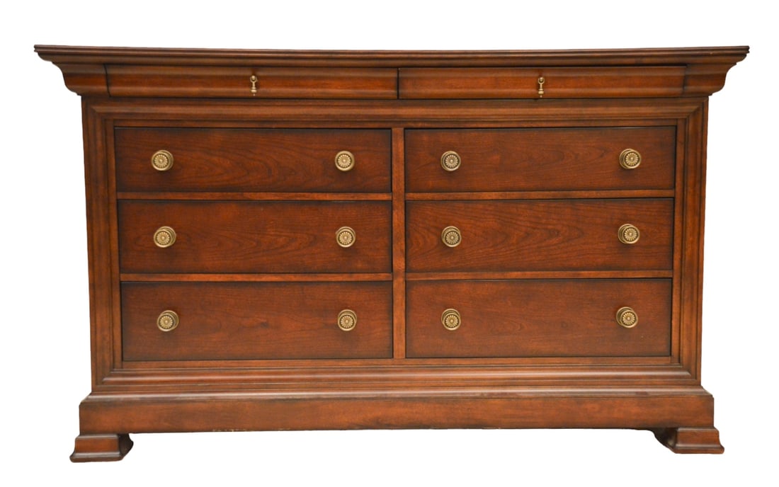 Bassett Louis Philippe Style Chest of Drawers (1 of 12)