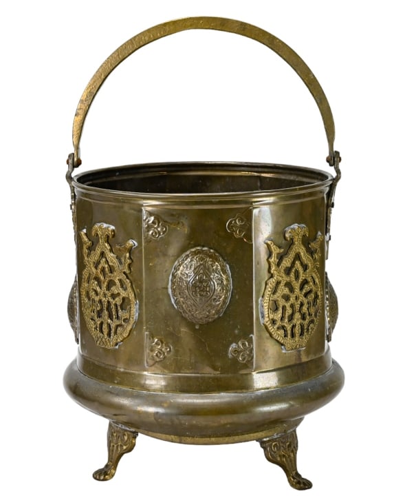 Antique Footed Brass and Copper Handled Pot (1 of 12)