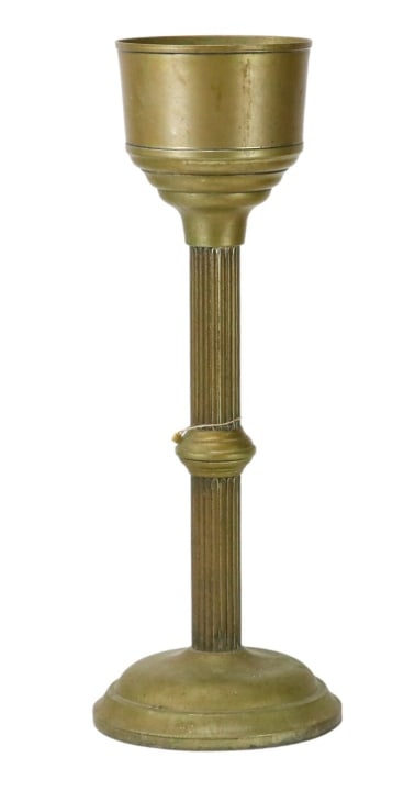 Antique Grand Silver Co. Art Deco Champagne Bucket: Antique Grand Silver Co. Art Deco Wear Brite Champagne Bucket on Stand Circa 1920. Measures 27 inches x 10 inches in diameter.