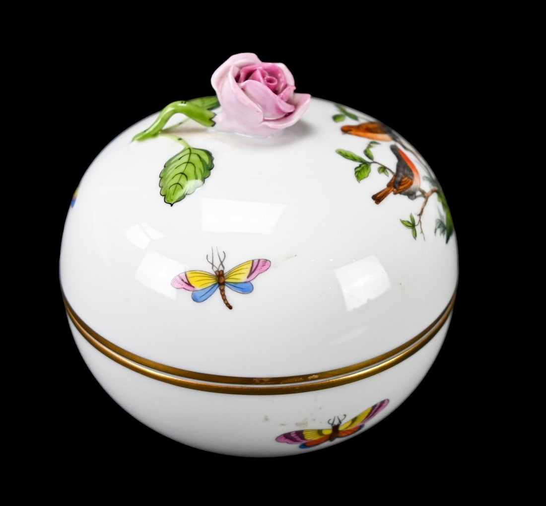 Herend Porcelain Rothschild Bird Covered Bowl (1 of 9)