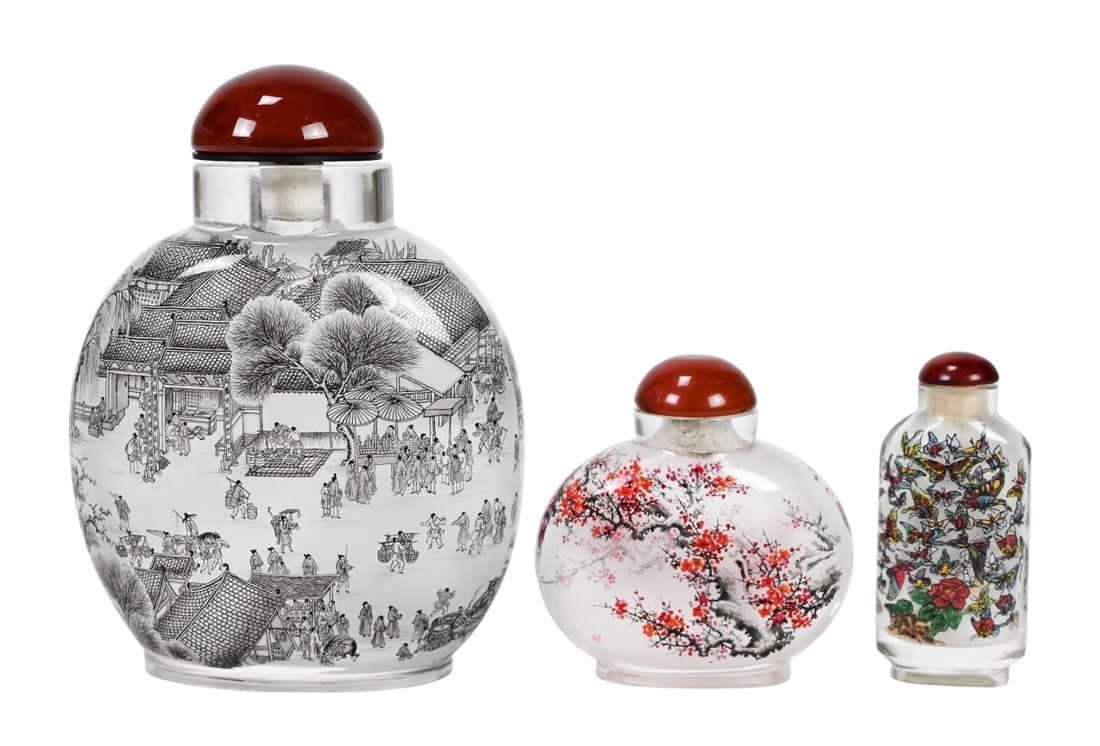 3 Chinese Reverse Painted Glass Snuff Bottles (1 of 12)