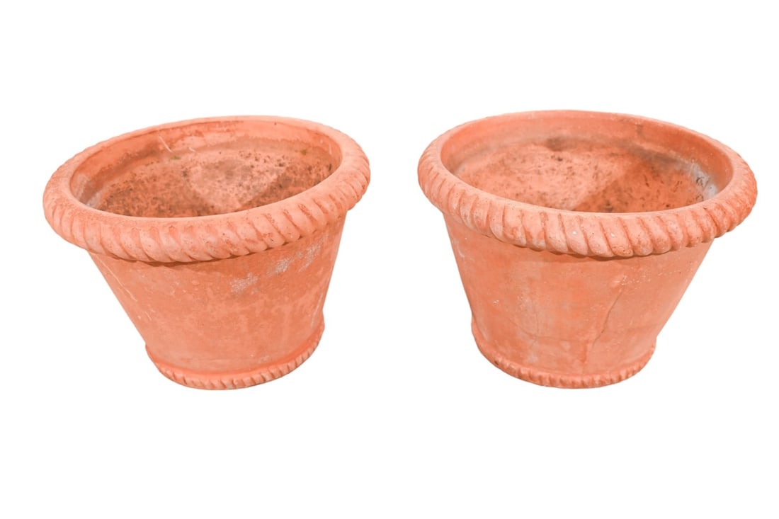 2 Terra Cotta Garden Pots w Rope Motif Trim (1 of 5)