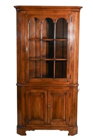 Statton Furniture Traditional Style Oxford Corner