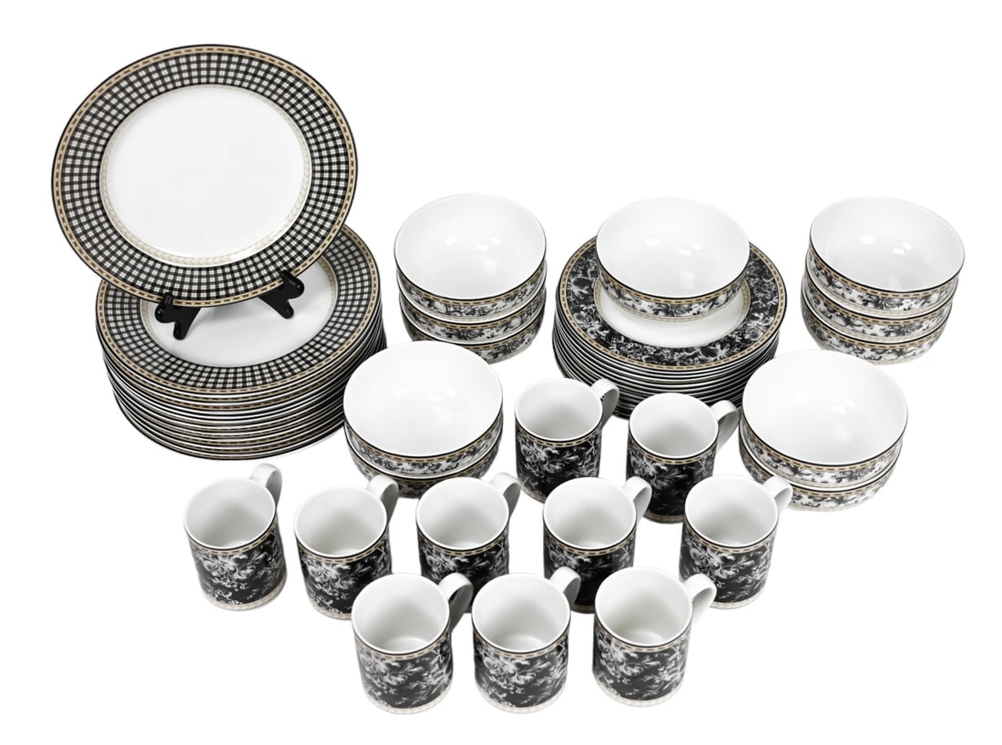 Royal Doulton Studio Provence Dinner Service (1 of 11)