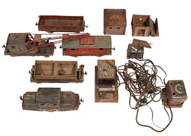 Collection Pre War Lionel Train, Cars & Switches