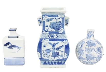 3 Chinese Porcelain Blue & White Tabletop Items