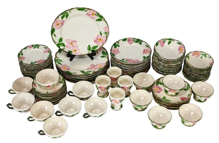 Franciscan Ware Desert Rose Dinner Service Plates