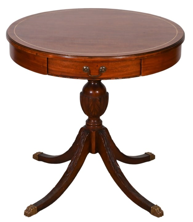 Chippendale Style Carved Round Cocktail Table (1 of 15)