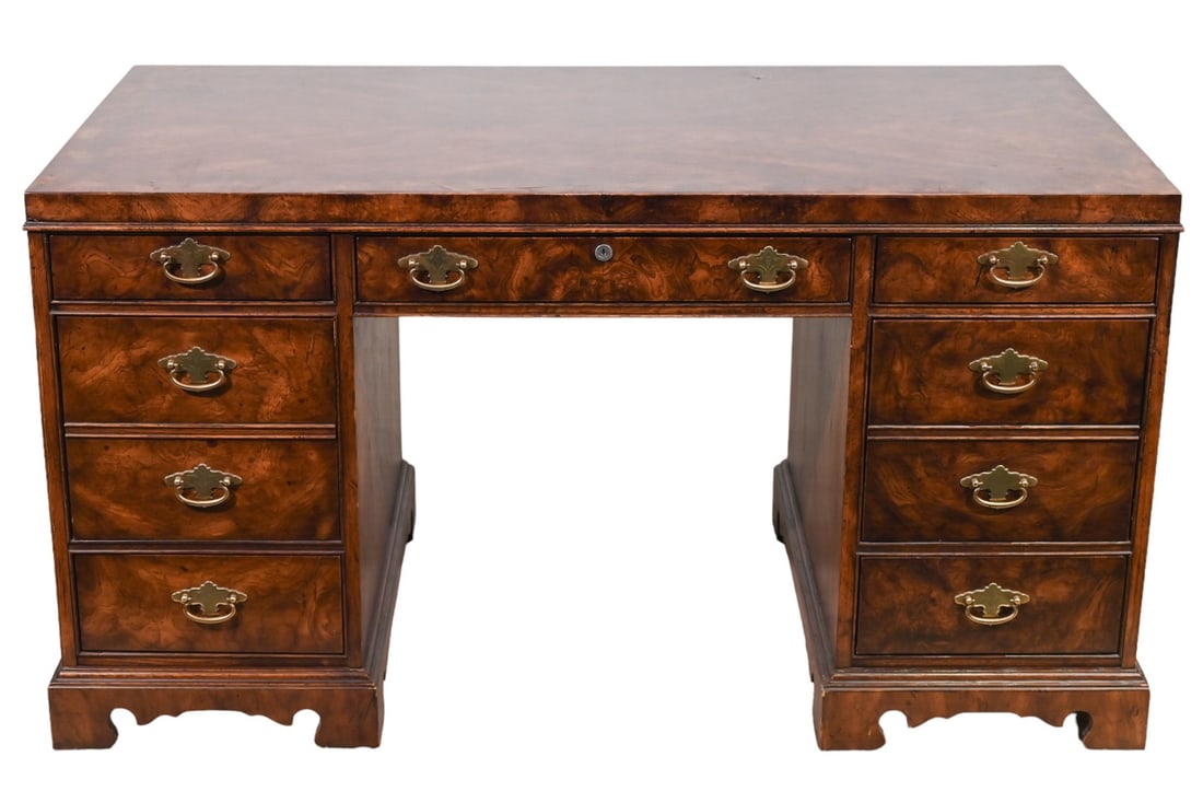 Vintage Georgian Style Double Pedestal Desk (1 of 15)