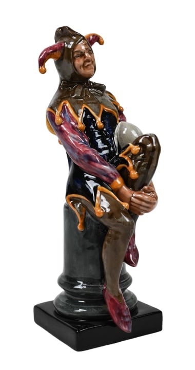 Vintage Royal Doulton Jester Porcelain Figurine: Vintage Royal Doulton The Jester Porcelain Figurine.measures 9.5 inches x 3.15 inches square