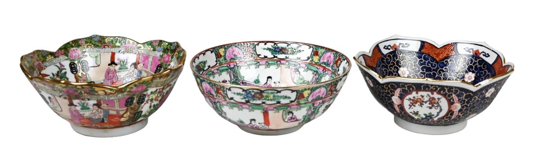 3 Chinese Famille Rose Porcelain Table Top Items (1 of 10)