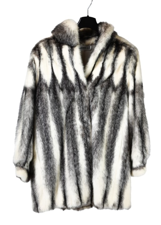 Womans Cross Mink Fur Stroller Jacket (1 of 11)