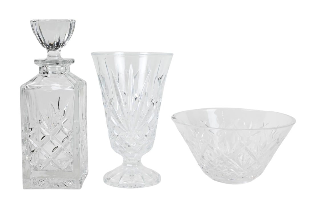 3 Waterford Crystal Lismore Bowl & Vase & Decanter (1 of 11)