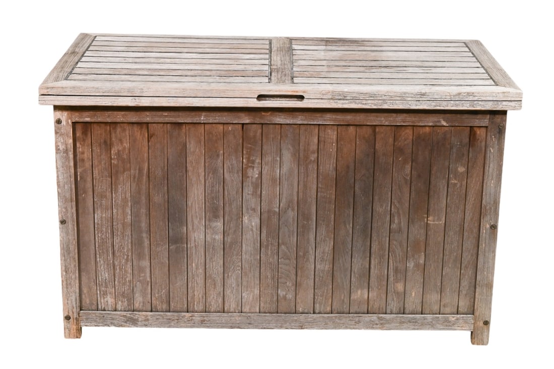 Restoration Hardware Outdoor Storage Trunk (1 of 10)