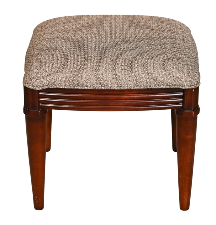 Furniture Land South Upholstered Ottoman: Furniture Land South Upholstered OttomanMeasures 18 inches x 20 inches x 18 inches.