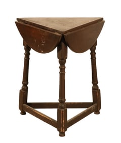 Antique Handkerchief Cricket / Rope Leaf Table