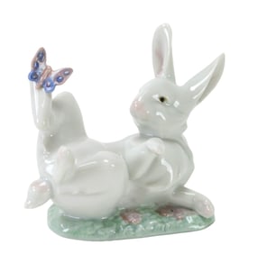 Lladro "That Tickles" Retired Porcelain Figurine