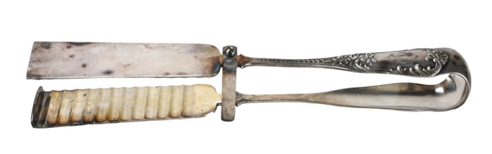 Antique Boulenger Silver Plate Asparagus Tong