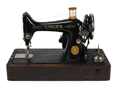 Antique Singer Sewing Machine AC668729